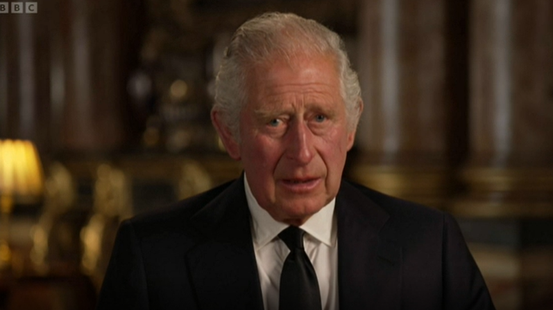 Чарлз Трети бе обявен за крал на Великобритания съобщи Би