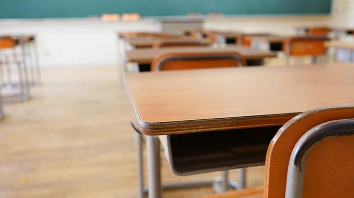 Ще учат ли децата в студени класни стаи?