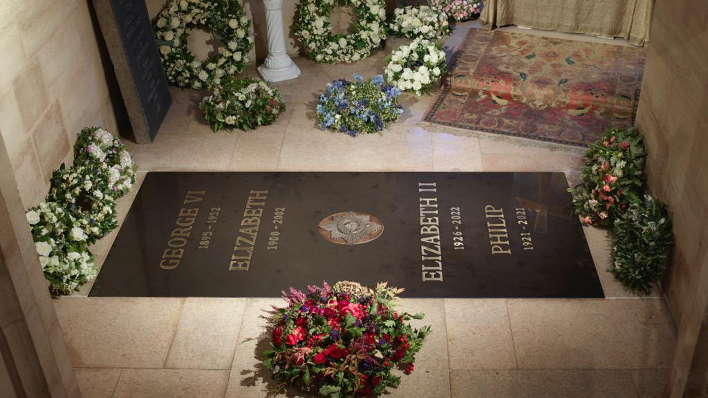 Показаха надгробната плоча на Елизабет Втора