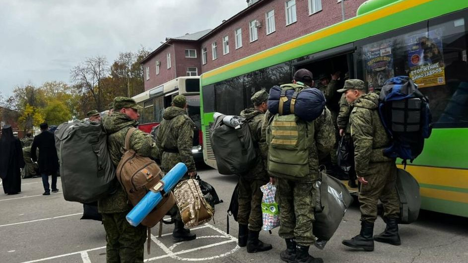 След мобилизацията: Разкриха колко руснаци са потърсили убежищи в ЕС