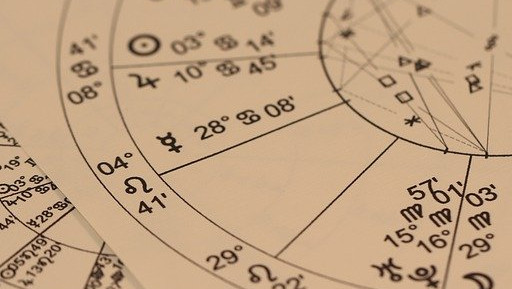 Месечен хороскоп за октомври 2022
