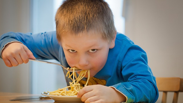 5 опасни храни за вашите деца