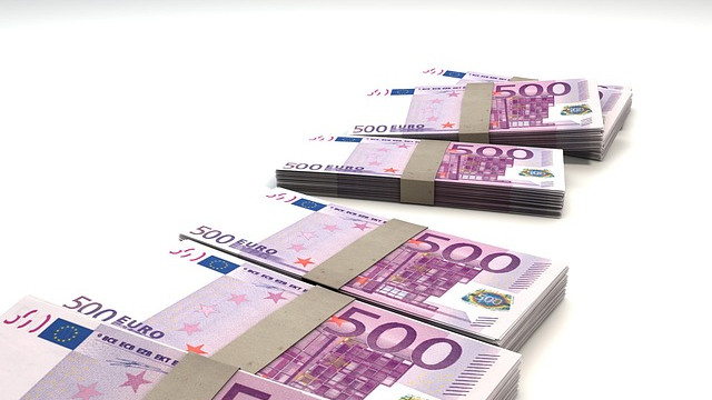 Европейската комисия извърши първото плащане за България от 1 37 млрд