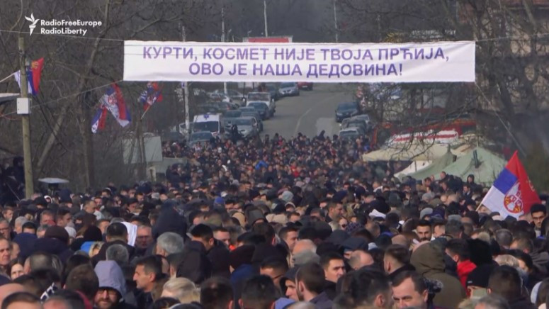 Косово затвори най-големия си граничен пункт заради напрежението със Сърбия