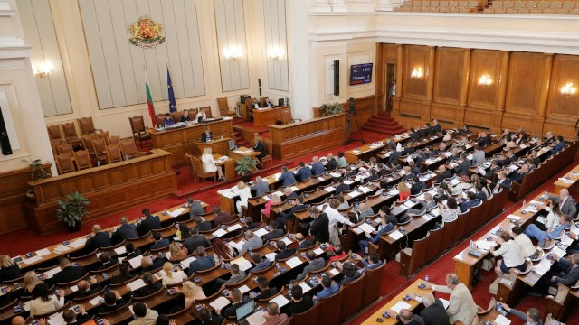 Депутатите ще гласуват на второ четене закона за удължаване на