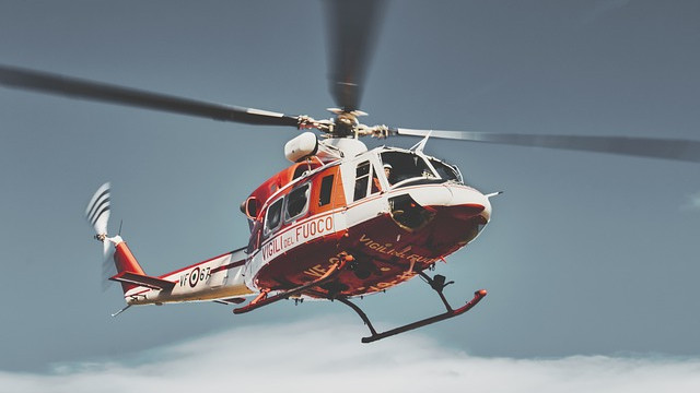 Решението на Министерството на здравеопазването да закупи 6 хеликоптера за