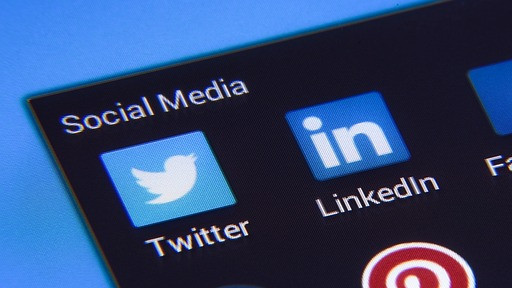 Мъск планира да таксува бизнес абонатите в Twitter с 1000 долара на месец