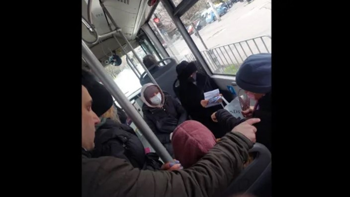 Внимание: Джебчийки с маски крадат в градския транспорт в София