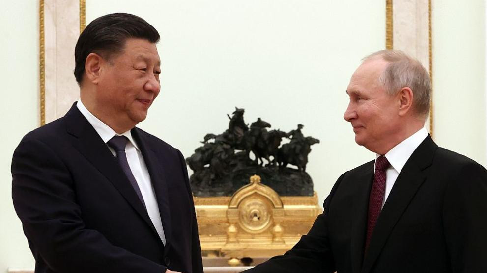 В Кремъл започна срещата между Путин и Си Цзинпин
