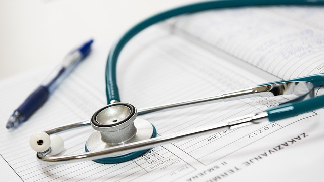 Мъж удари лекар в Спешното на болница в Русе