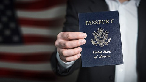 САЩ вдигат визовите такси