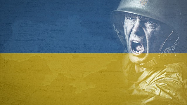 Лондон: Украйна има право да напада руска територия