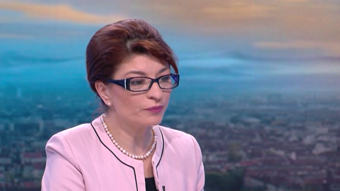 Десислава Атанасова: Недопустимо е Румен Спецов отново да оглави НАП