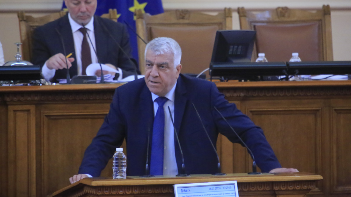Проф. Гечев, БСП: Днес управляващите погребаха българската енергетика