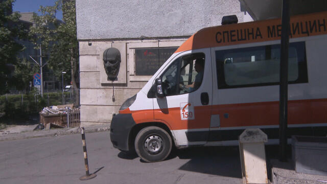 "Пирогов": Няма опасност за живота на простреляната жена, но състоянието ѝ е тежко