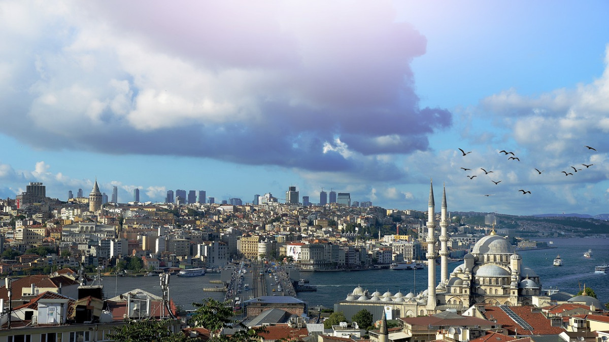 Турция готви пътна карта за преобразяване на Истанбул в очакване на голямото земетресение