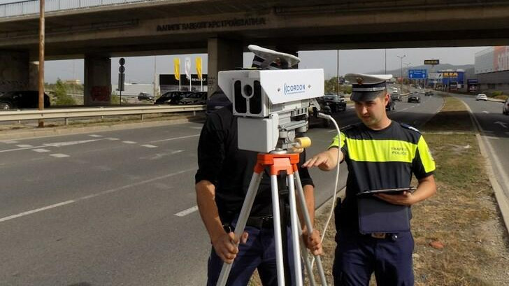 Обмислят камерите по пътищата да отчитат техническите прегледи