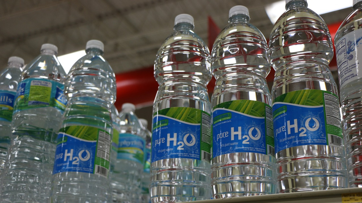 Пиенето на повече от 1,4 л вода в рамките на час може да ни убие