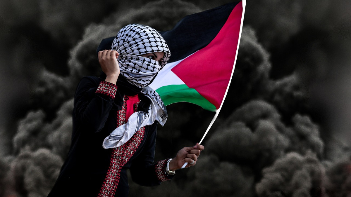 В капана на войната: Около 20 българи все още са в Ивицата Газа