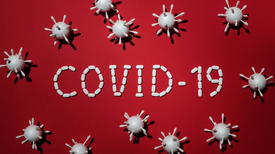 COVID-19 у нас: Новите случаи са 328, починали са трима души
