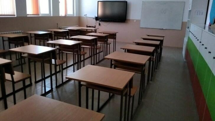 Серия от бомбени заплахи опразниха училища в София, Русе, Бургас и Стара Загора
