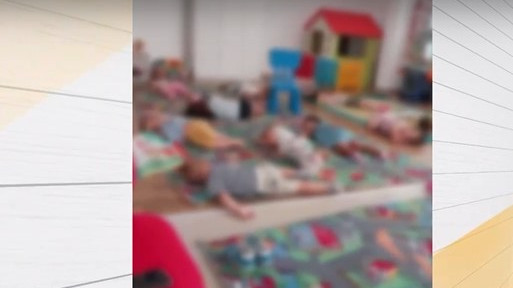 Деца са били принудени да спят на земята в детски център