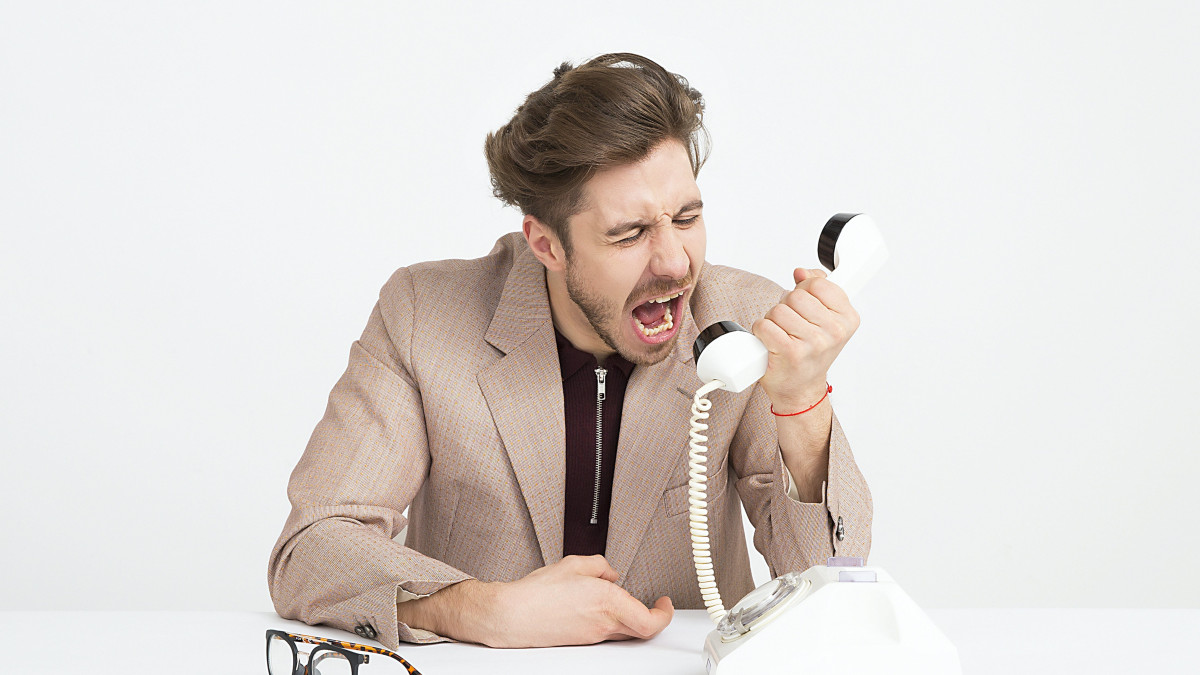 Как да се държите така, че хората винаги да искат да общуват с вас: 6 важни съвета