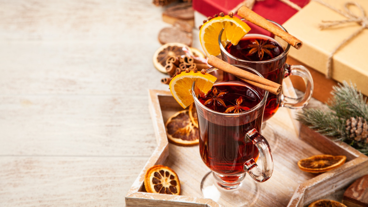 12 дни до Коледа: 3 неустоими коледни напитки, които задължително да опитате