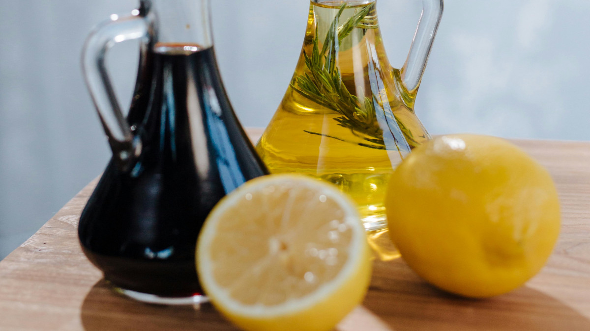 Пречистване на черния дроб със зехтин и лимонов сок