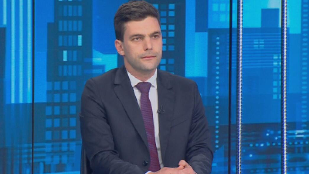 Никола Минчев: Няма имена на политици в списъка с посещавали клуба на Нотариуса