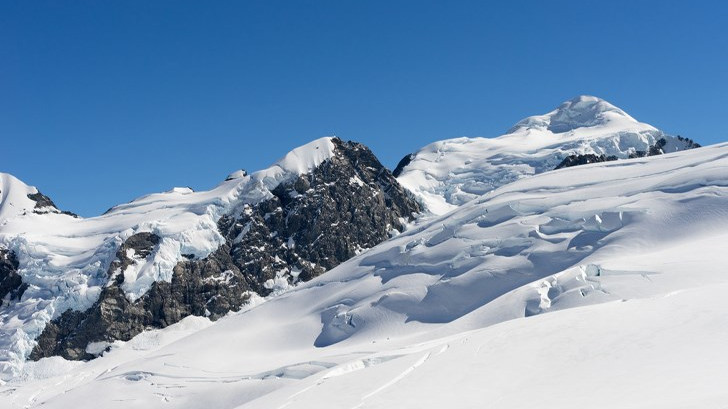 Планинските спасители: Рискът от лавини остава висок