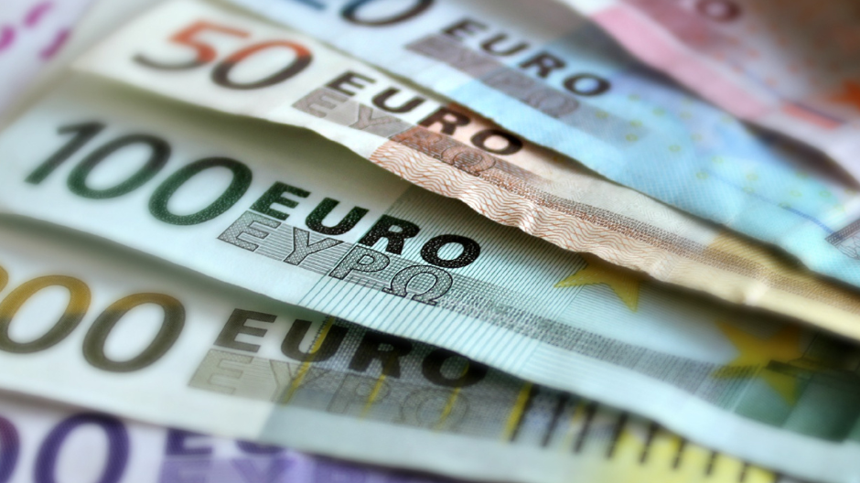ЕК очаква България в еврозоната "скоро"