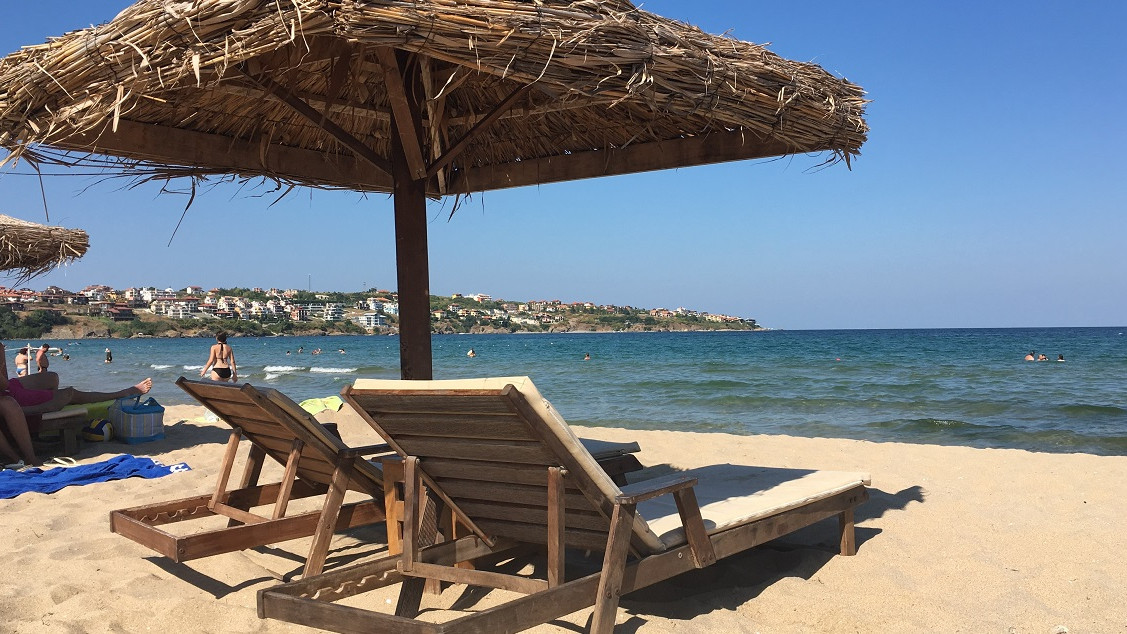ВАС потвърди премахването на ваканционни бунгала до плаж "Каваци"
