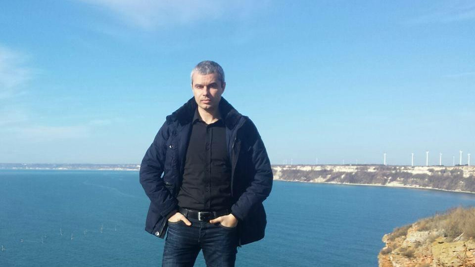 Съдът реши: Костадинов е невинен за всяване на страх и паника в COVID кризата