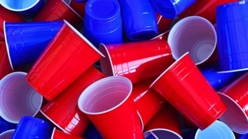 Защо червената, синята и зелената пластмаса е по-опасна?