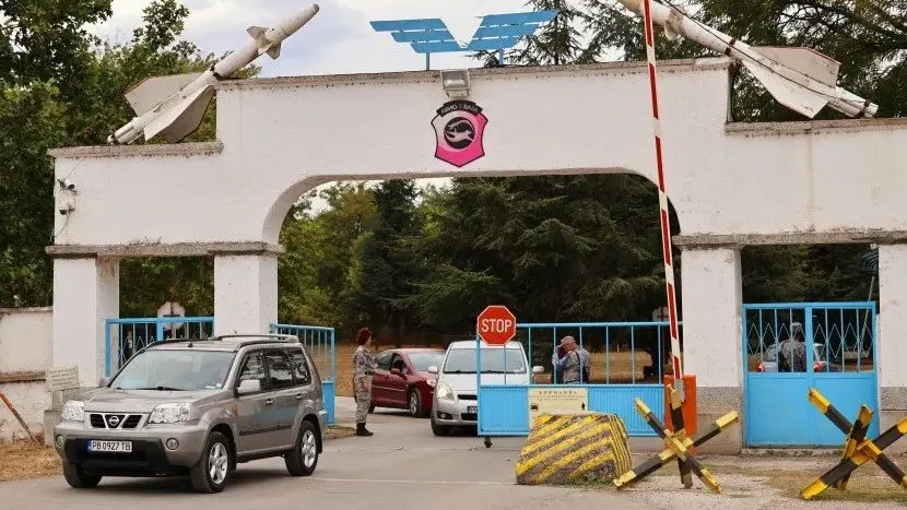 До дни се очаква да бъде разчететна черната кутия от фаталния полет на L-39