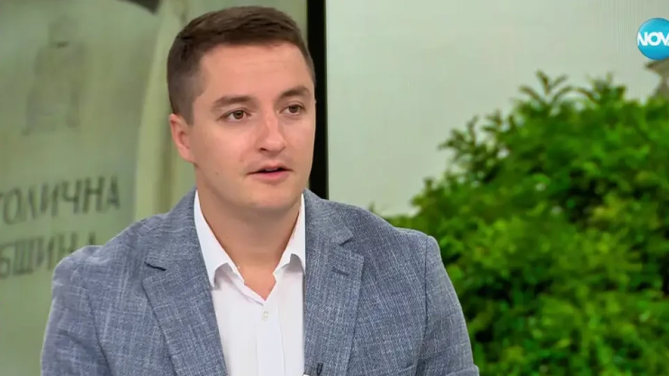 Явор Божанков: Партия "Възраждане" са автентични тъпанари!