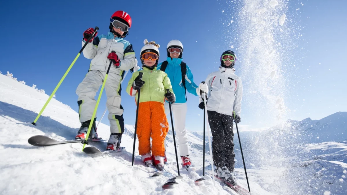 Ето кога в Боровец дневната лифт карта за деца ще е 1 лев и ще има безплатни уроци за начинаещи