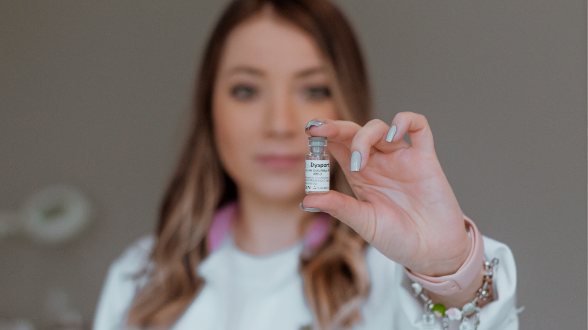 Как да изберем добър специалист за поставяне на ботокс: Уроци след скандала с фалшивия ботокс