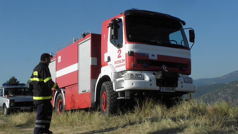 Продължава гасенето на пожара в Рила!