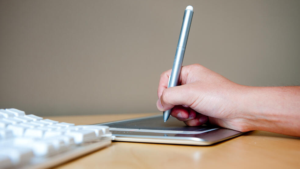 Минималната заплата за 2026 г. ще бъде 50% от средната