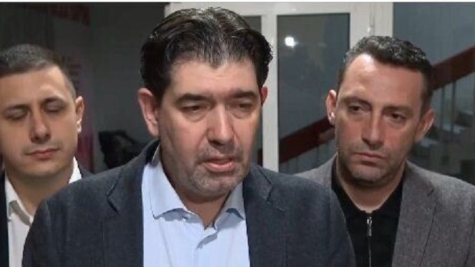 БСП-София иска оставките на Нейнски и Запрянов, зове за КСНС