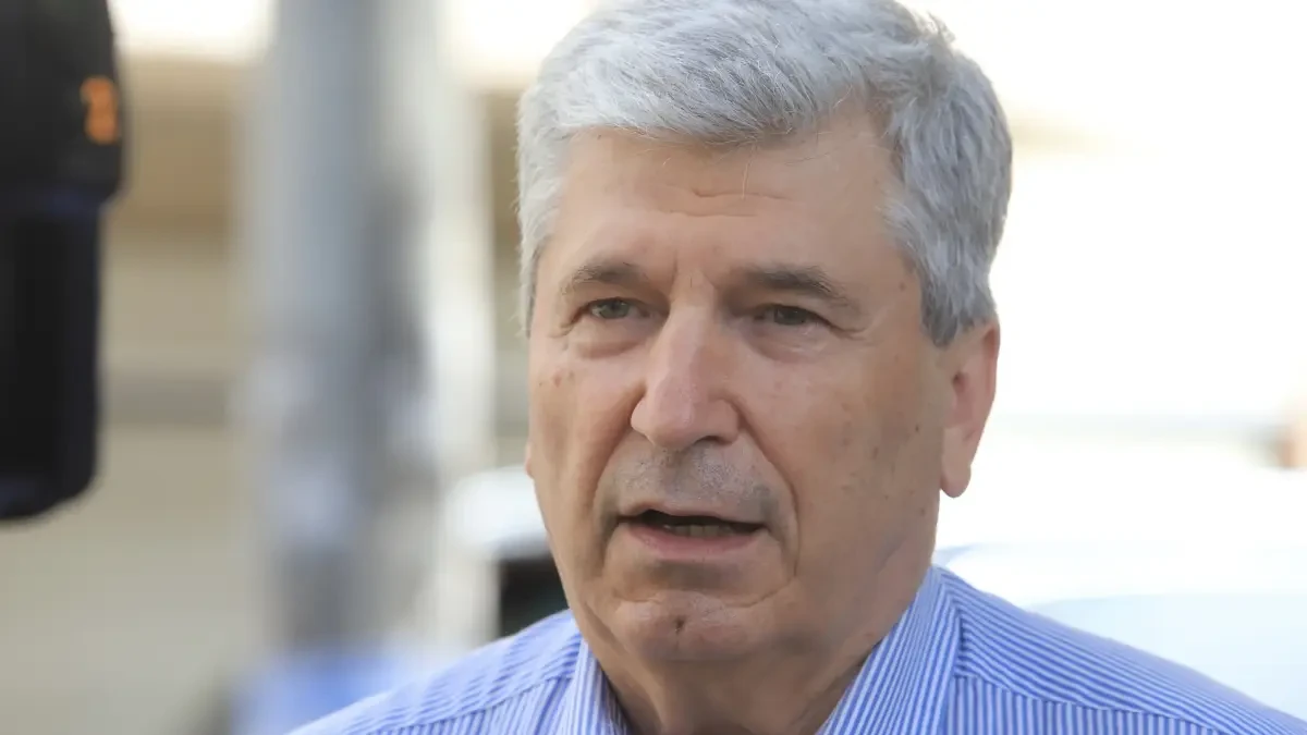 Илиян Василев: Кръговратът на мутренската власт се затваря