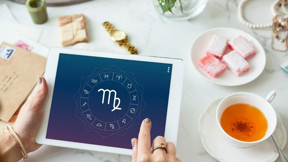 Дневен хороскоп за 23 февруари 2026 година