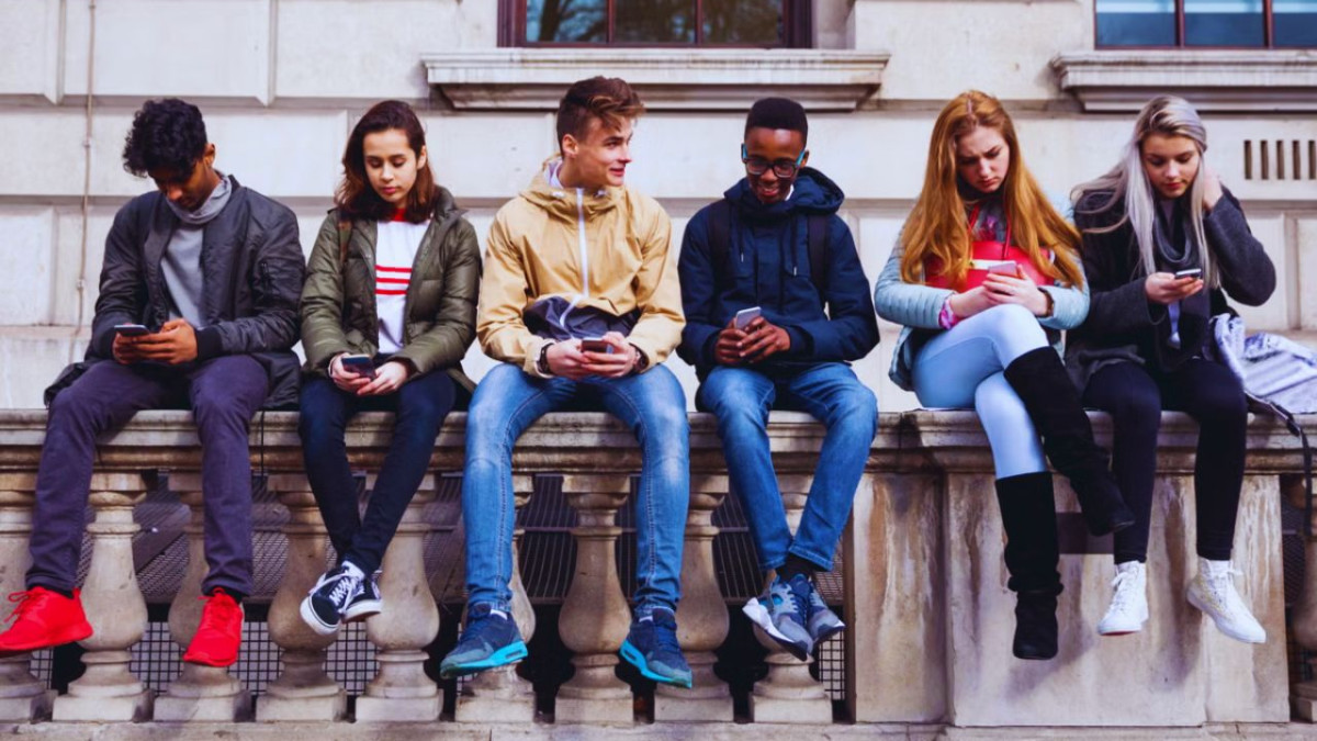 Близо 1,9 милиона висшисти в Германия застрашени от бедност