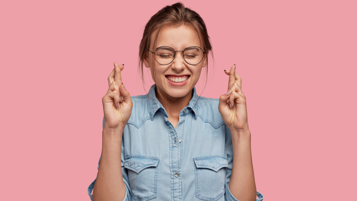 Късметът в несигурни времена: защо вярваме повече