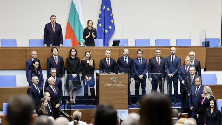 Служебният кабинет „Гюров“ положи клетва в Народното събрание