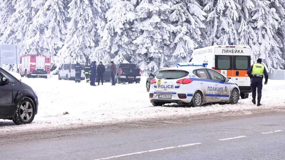 Прокуратурата: Три изстрела от упор в главата са причината за смъртта на тримата край Околчица