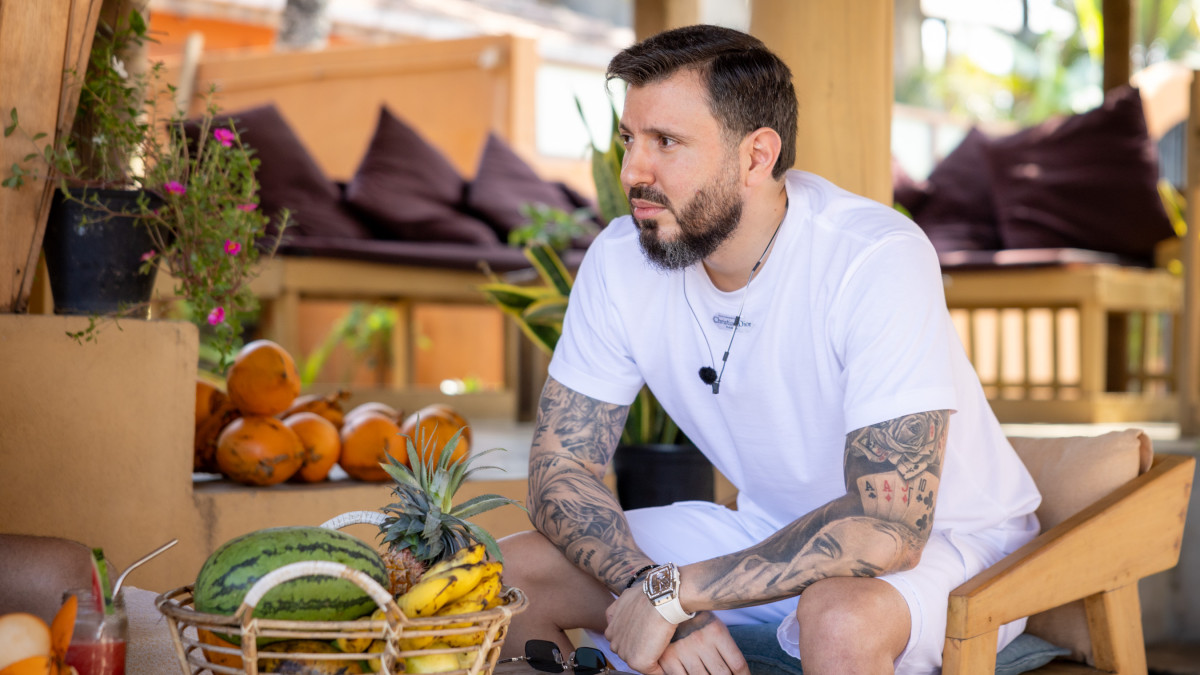 Мартин се завръща в „Ергенът“