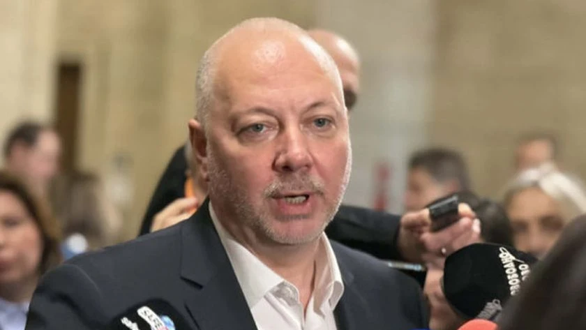 Росен Желязков: Целта ни е средната работна заплата да бъде 2500 евро, а минималната - 1000